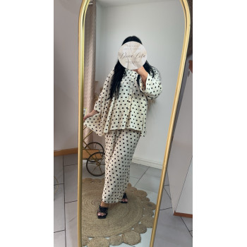 Ensemble  by maya beige