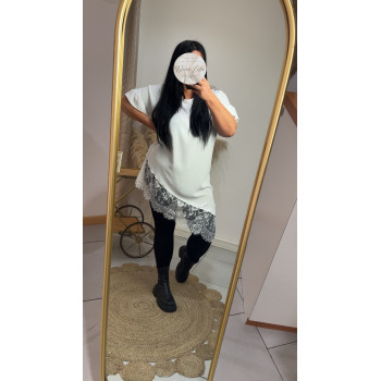 tunique dentelle blanche