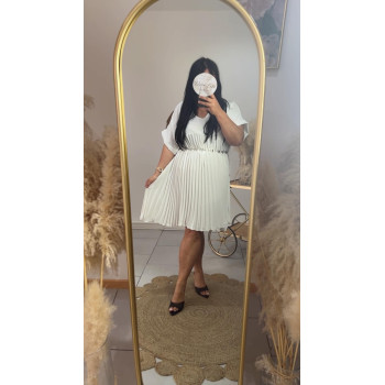Robe effet gaufré blanche