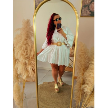 Robe effet dentelle blanche